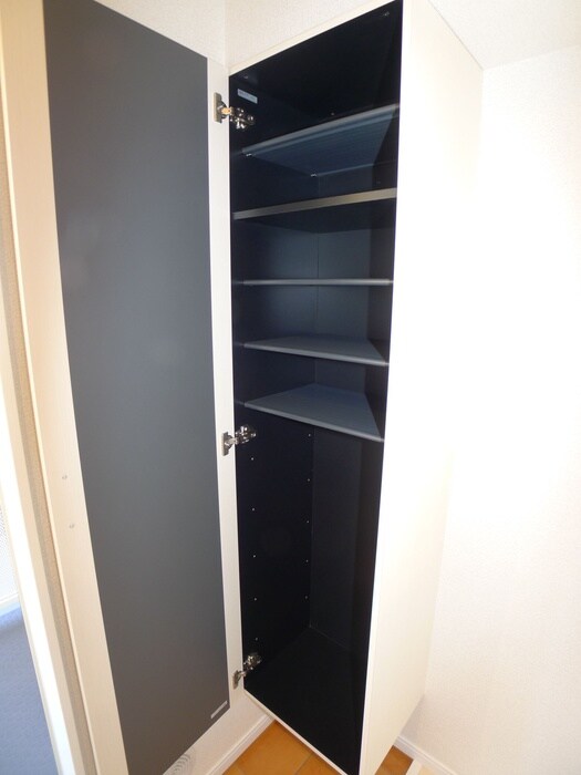 物件内観写真15　(靴箱)