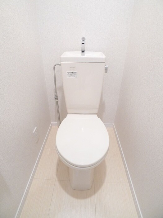 物件内観写真16　(トイレ)