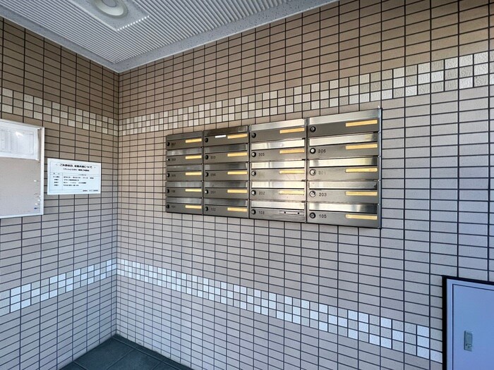 物件外観写真4　(建物設備)