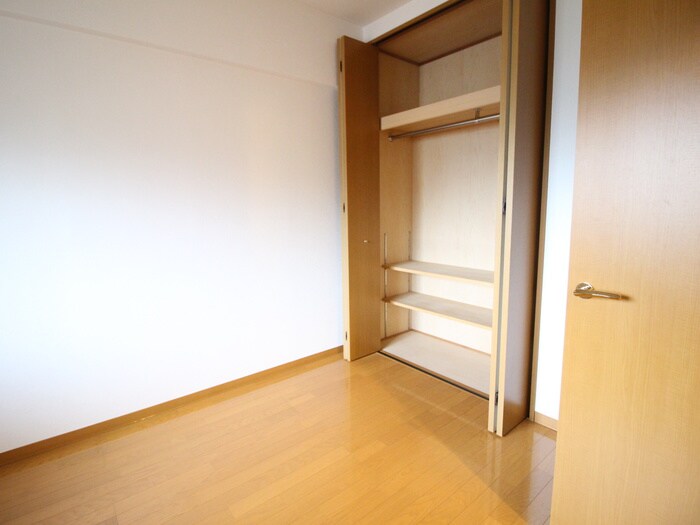 物件内観写真19　(収納)