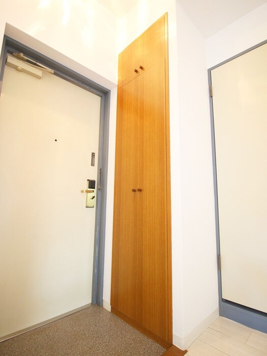 物件内観写真17　(靴箱)