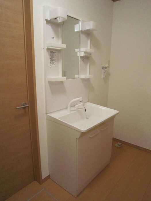 物件内観写真7　(洗面)