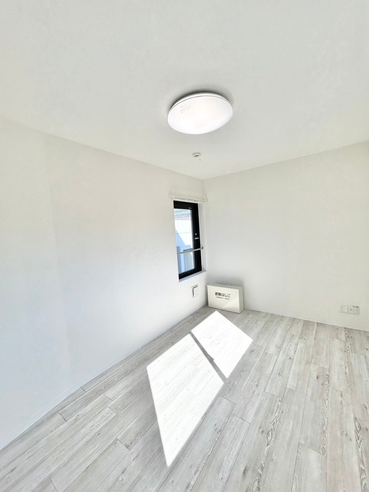 物件内観写真10　(居室)