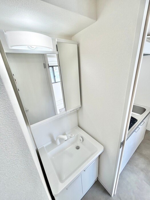 物件内観写真15　(洗面)