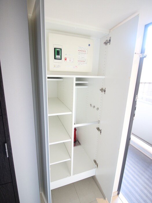 物件内観写真19　(収納)