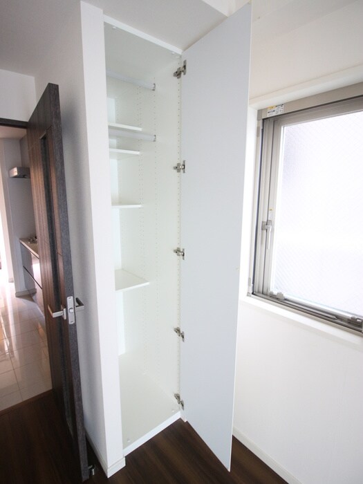 物件内観写真20　(収納)