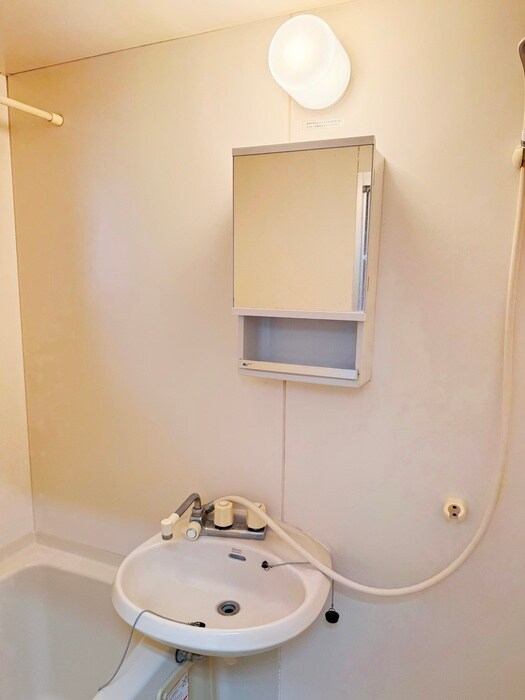 物件内観写真12　(洗面)