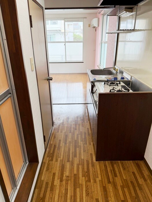 物件内観写真17　(廊下)