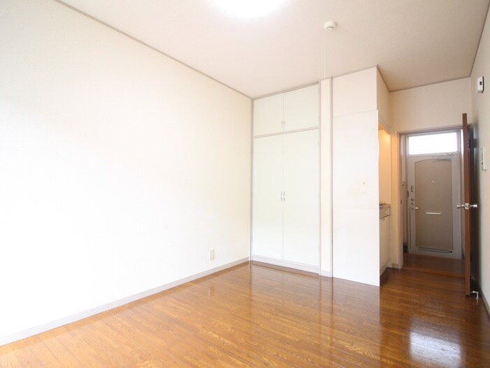 物件内観写真19　(居室)