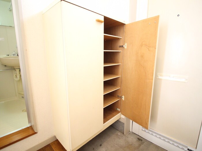 物件内観写真21　(靴箱)