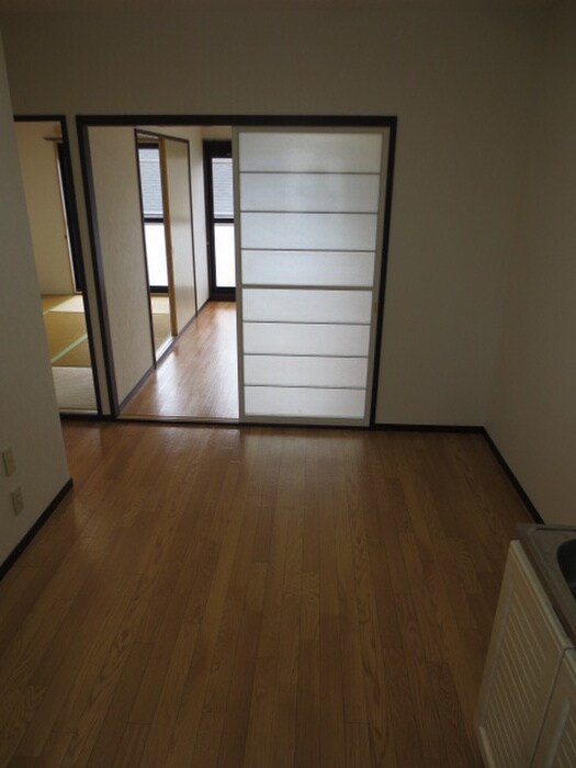 物件内観写真21　(居室)