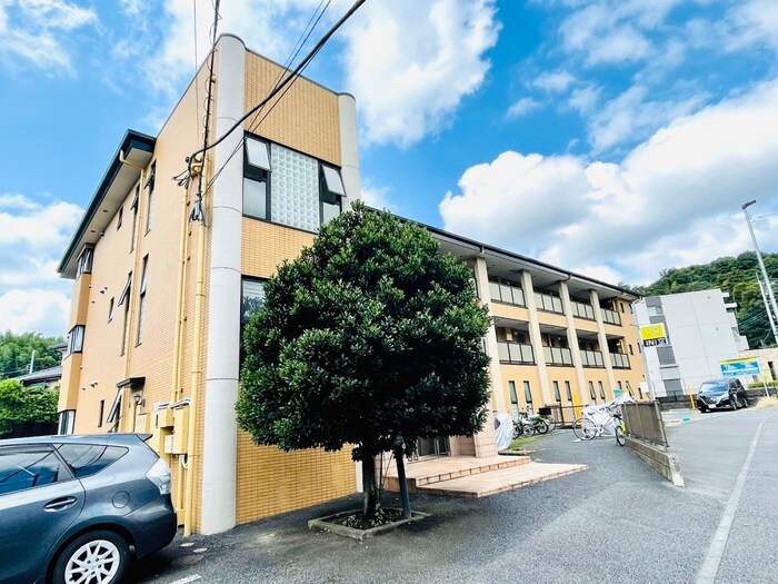 物件外観写真3　(建物設備)