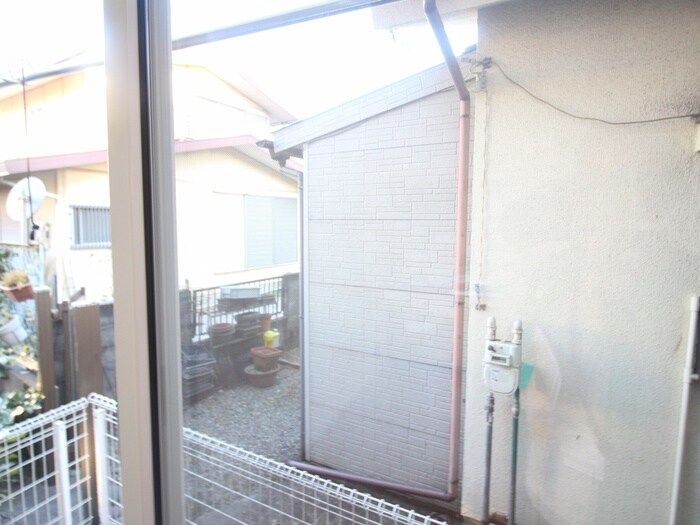 物件内観写真22　(室内からの展望)