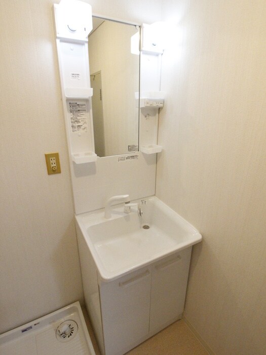 物件内観写真11　(洗面)