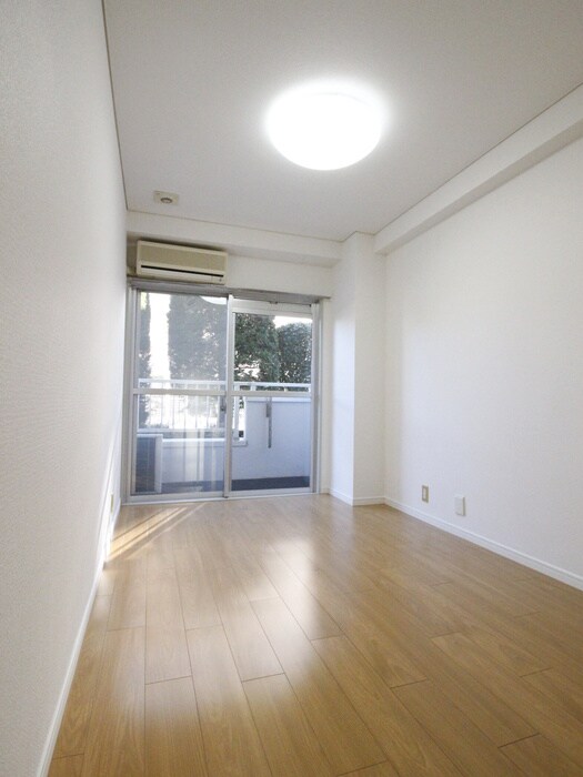 物件内観写真14　(居室)