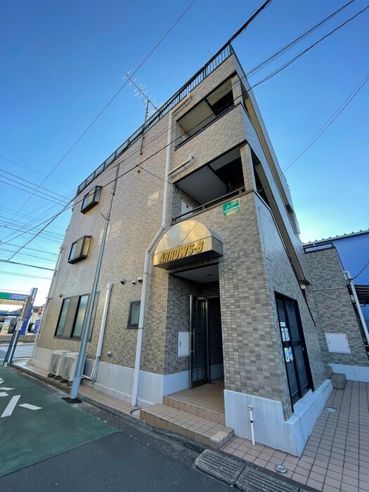 物件外観写真5　(エントランス部分)