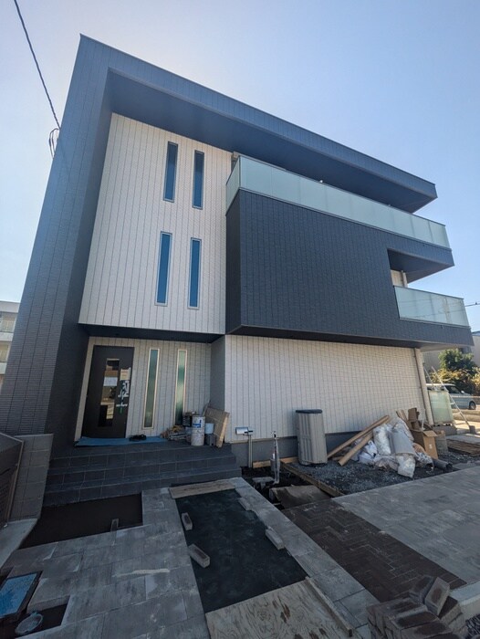 物件外観写真3　(外観写真)