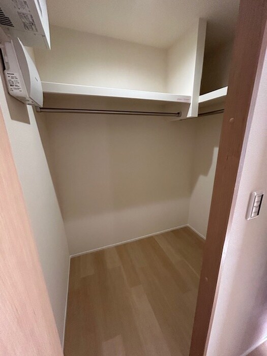 物件内観写真15　(収納)