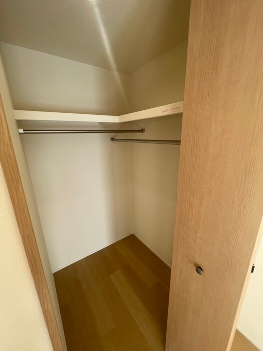 物件内観写真18　(収納)