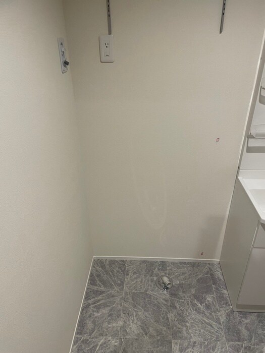 物件内観写真19　(洗濯機置場)