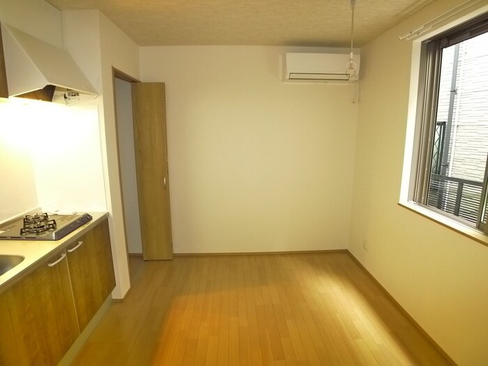 物件内観写真8　(内観写真)