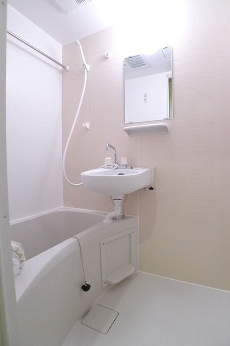 物件内観写真13　(バス／シャワールーム等)