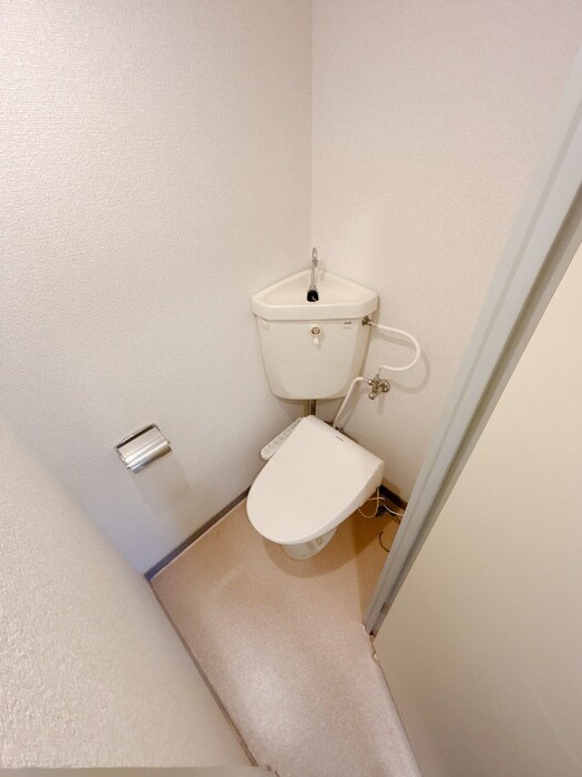 物件内観写真12　(トイレ)