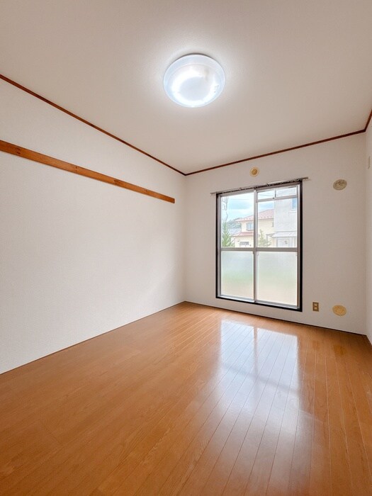 物件内観写真22　(居室)