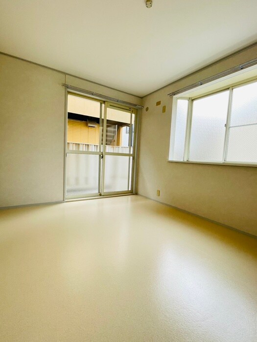 物件内観写真15　(居室)