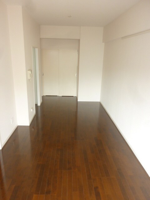 物件内観写真4　(居室)