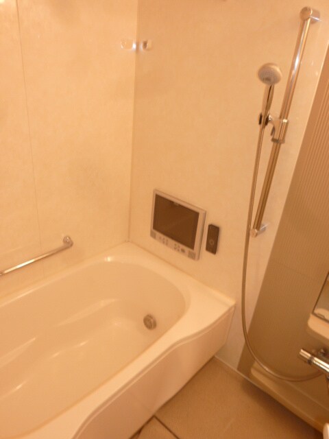 物件内観写真8　(バス／シャワールーム等)