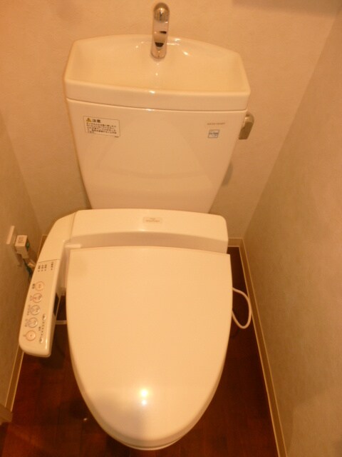 物件内観写真11　(トイレ)