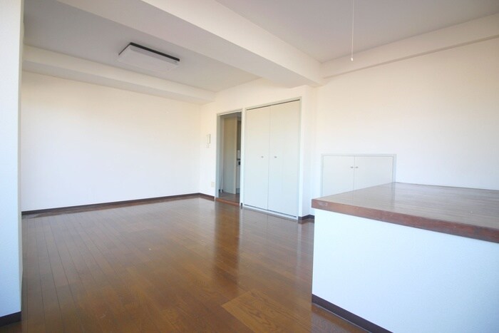 物件内観写真10　(居室)