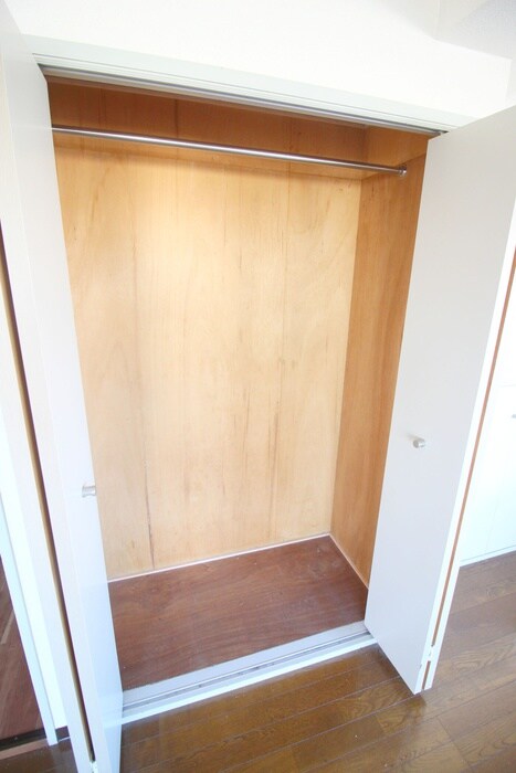 物件内観写真13　(収納)