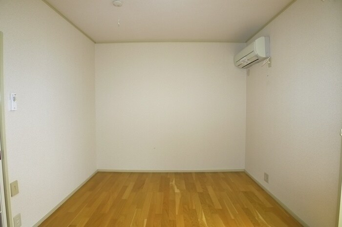 物件内観写真21　(居室)