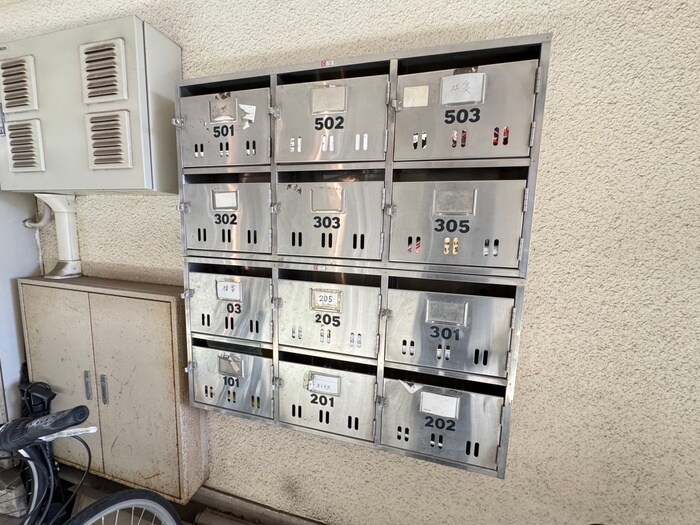 物件外観写真6　(建物設備)