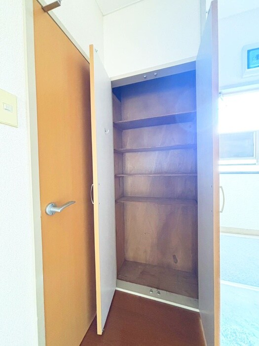 物件内観写真18　(靴箱)