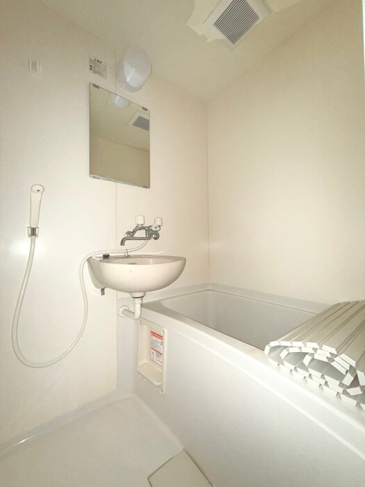 物件内観写真12　(バス／シャワールーム等)