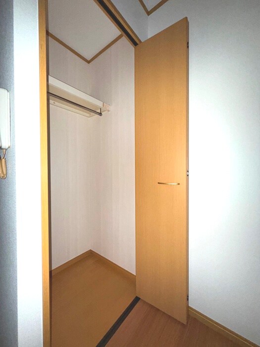 物件内観写真19　(収納)