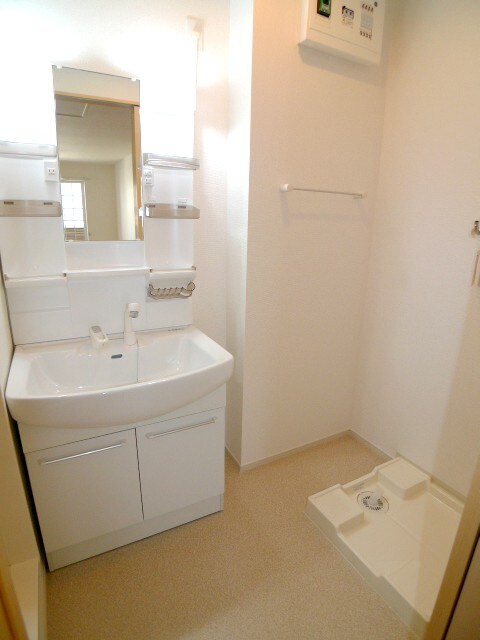 物件内観写真9　(洗面)