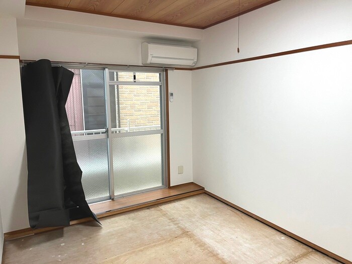 物件内観写真10　(居室)