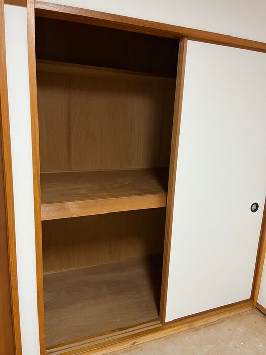 物件内観写真11　(収納)