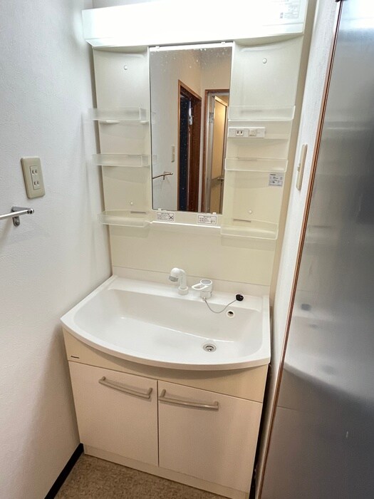 物件内観写真18　(洗面)