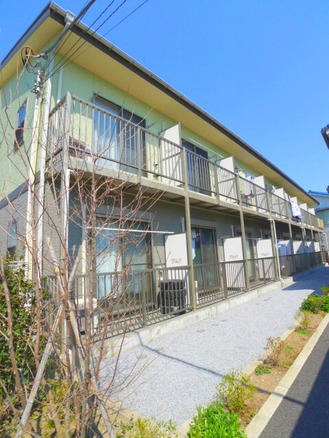 物件外観写真3　(エントランス部分)