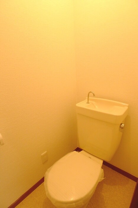 物件内観写真10　(トイレ)