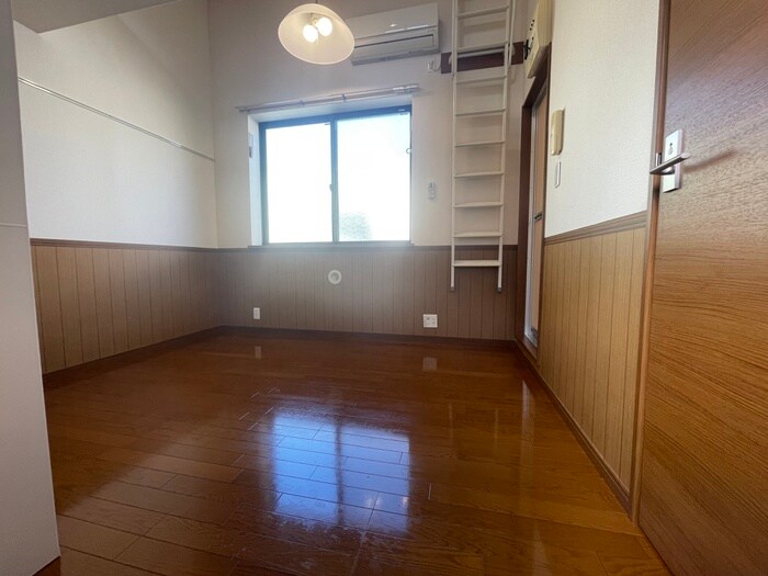 物件内観写真12　(居室)