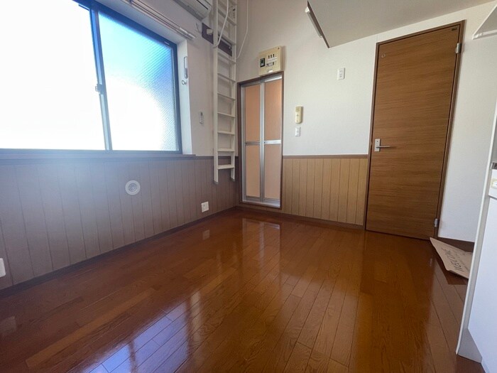 物件内観写真14　(居室)