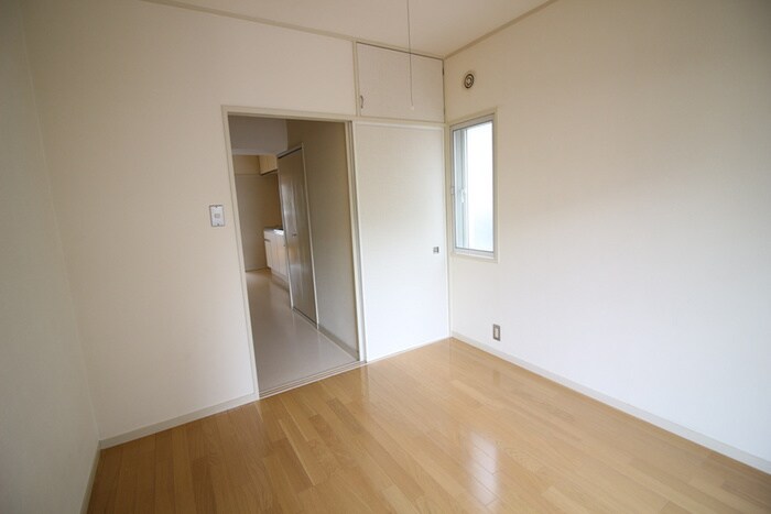 物件内観写真8　(内観写真)