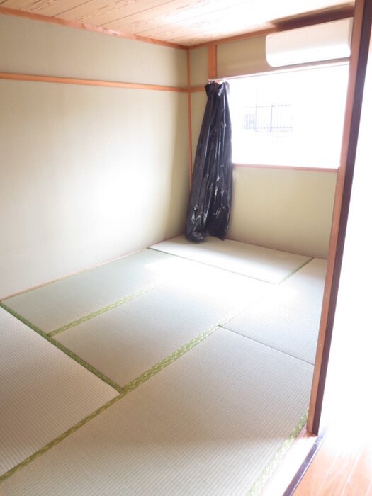 物件内観写真17　(居室)