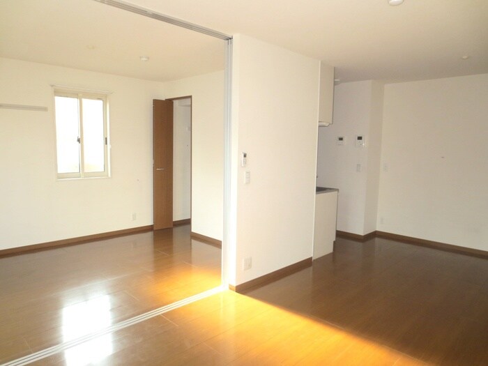 物件内観写真15　(居室)